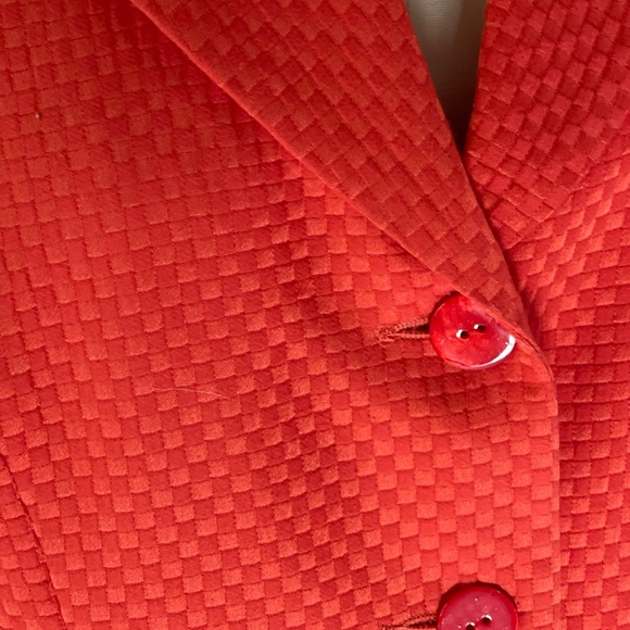 Beautiful Neiman Marcus Coral Jacket - Picture 3 of 6